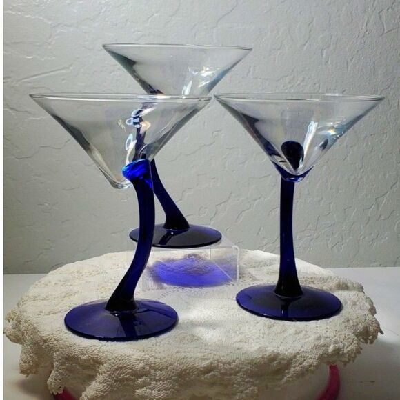Martini Glasses Cobalt Blue Bavura Libby 3 in the set ~Vintage~ - Picture 3 of 6